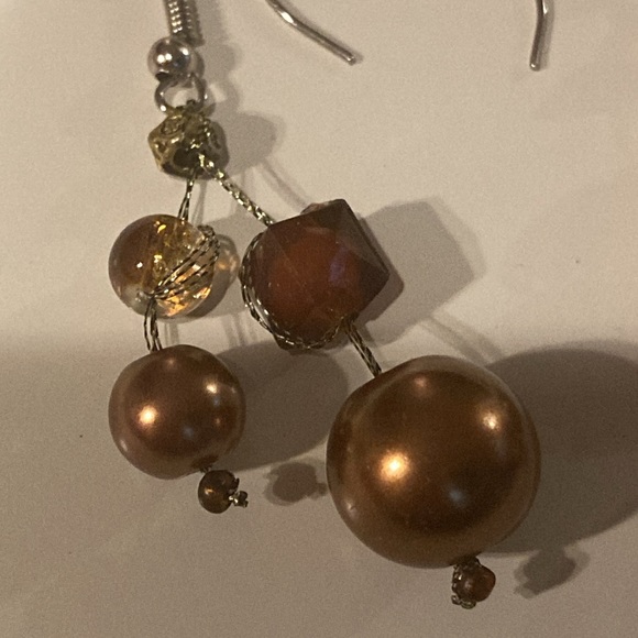 Triple Silver Strand Multi-Coloured Bronze Crystal Bead Bracelet & Earrings - Picture 7 of 8